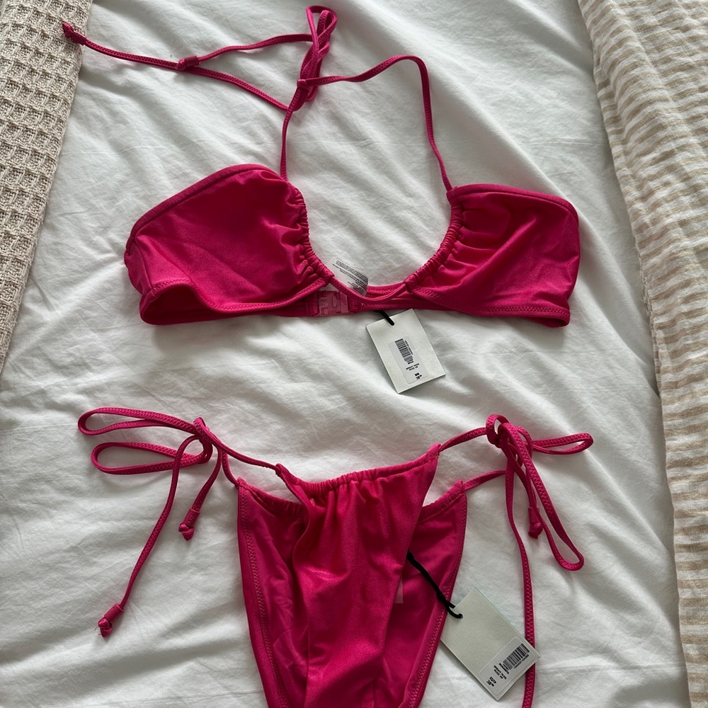TNA Pink Bikini set (xs bottoms, medium top)
